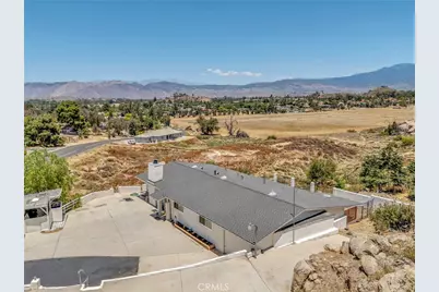 27756 Vista Del Valle, Hemet, CA 92544 - Photo 7