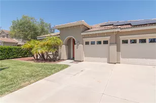 36951 Pebley Ct, Winchester, CA 92596 - Photo 3