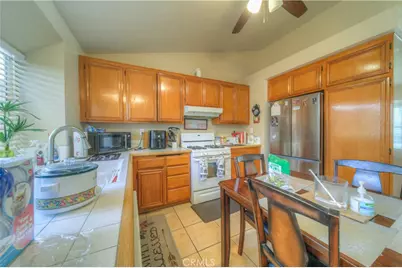 2519 Pleasant Colony, Perris, CA 92571 - Photo 13