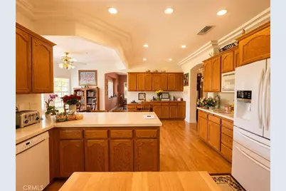 1506 Crestview Rd, Redlands, CA 92374 - Photo 17