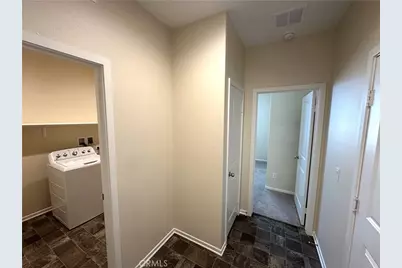 1289 Kingfisher, Hemet, CA 92545 - Photo 11