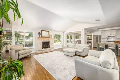 24425 Epson Court, Murrieta, CA 92562 - Photo 5