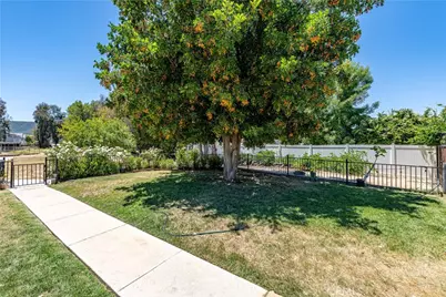 24425 Epson Court, Murrieta, CA 92562 - Photo 21
