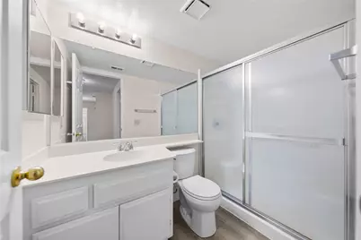 24784 Half Dome Court, Murrieta, CA 92562 - Photo 17