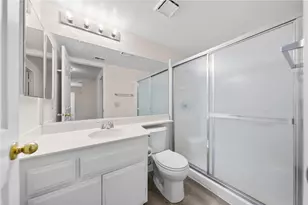 24784 Half Dome Ct, Murrieta, CA 92562 - Photo 17