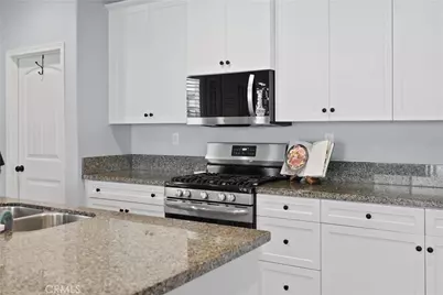34381 Yellow Sage Court, Murrieta, CA 92563 - Photo 5