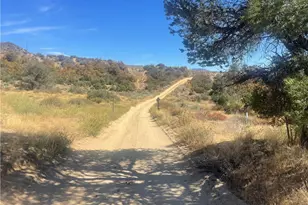 56768 Dickson Hills Rd, Anza, CA 92539 - Photo 31