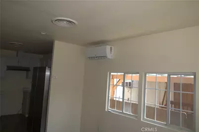 4015 Mountain  Dr #29, San Bernardino, CA 92407 - Photo 5