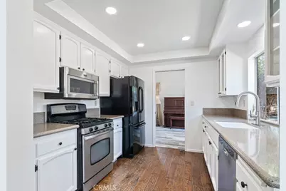 41760 Bargil Court, Temecula, CA 92591 - Photo 9