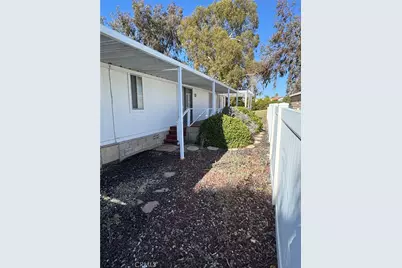 38310 Camino Cinife, Murrieta, CA 92563 - Photo 35