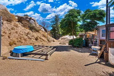 22740 Ramona, Nuevo, CA 92567 - Photo 19