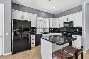11351 Pomelo, Desert Hot Springs, CA 92240 - Photo 9