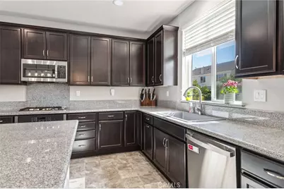 34109 Kensington Street, Murrieta, CA 92563 - Photo 9