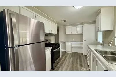 881 N Lake Street #69, Hemet, CA 92544 - Photo 15