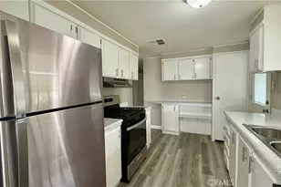 881 N Lake Street, Hemet, CA 92544 - Photo 15