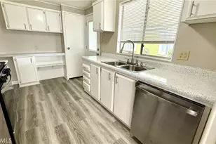 881 N Lake Street, Hemet, CA 92544 - Photo 19