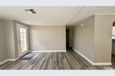 881 N Lake Street #69, Hemet, CA 92544 - Photo 11