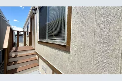 881 N Lake Street #69, Hemet, CA 92544 - Photo 7