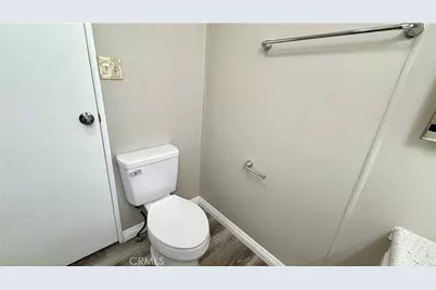 881 N Lake Street #69, Hemet, CA 92544 - Photo 33