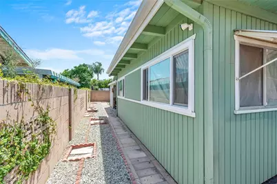 1420 W Whittier, Hemet, CA 92543 - Photo 23