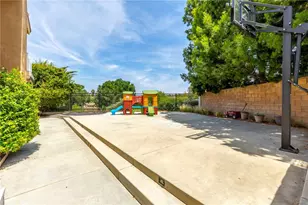 41762 Humber Dr, Temecula, CA 92591 - Photo 35
