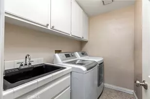 41762 Humber Dr, Temecula, CA 92591 - Photo 29