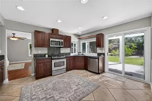 30180 Villa Alturas Dr, Temecula, CA 92592 - Photo 9