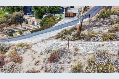 35911 Duster, Murrieta, CA 92562 - Photo 3