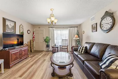 1381 Amberwood, Hemet, CA 92543 - Photo 13