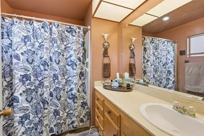 1381 Amberwood, Hemet, CA 92543 - Photo 23