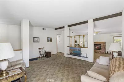 726 Piccadilly Square, Hemet, CA 92544 - Photo 9