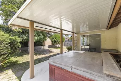 726 Piccadilly Square, Hemet, CA 92544 - Photo 25