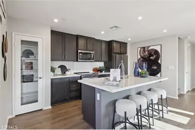 15575 April Dawn Way #5, Fontana, CA 92336 - Photo 5