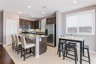 29264 Crystal Ridge Ct, Lake Elsinore, CA 92530 - Photo 5