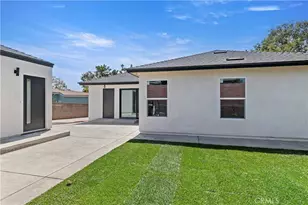 11018 S Chanera, Inglewood, CA 90303 - Photo 3