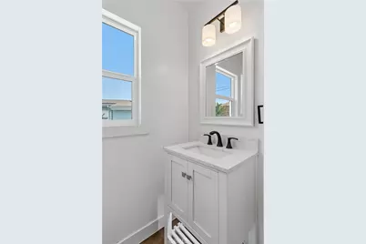 11018 S Chanera, Inglewood, CA 90303 - Photo 13