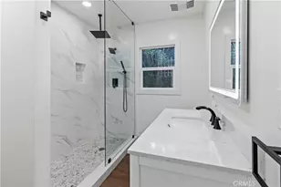 11018 S Chanera, Inglewood, CA 90303 - Photo 17
