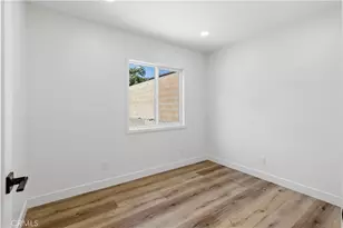 11018 S Chanera, Inglewood, CA 90303 - Photo 33