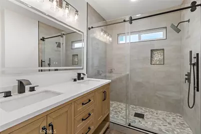 11018 S Chanera, Inglewood, CA 90303 - Photo 15