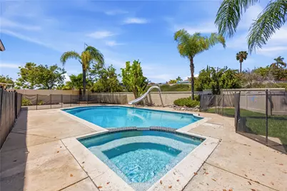 39638 Bayonne Place, Murrieta, CA 92562 - Photo 51
