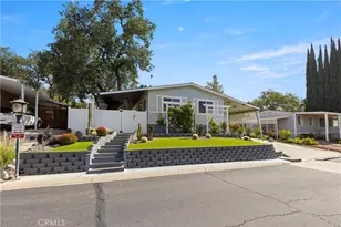 18218 Paradise Mountain Road, Valley Center, CA 92082 - Photo 3