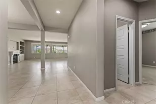 30833 Prairie Sun, Murrieta, CA 92563 - Photo 5