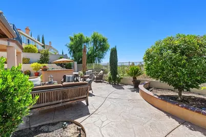 23785 Via Madrid, Murrieta, CA 92562 - Photo 31