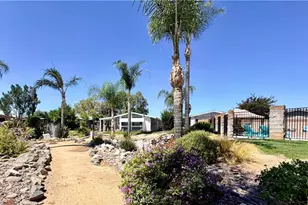 1392 Lodgepole Dr, Hemet, CA 92545 - Photo 3