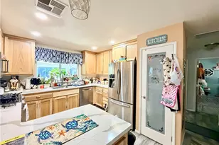 1392 Lodgepole Dr, Hemet, CA 92545 - Photo 7