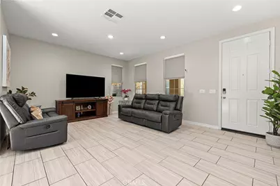 1923 Ray Abril Jr Lane, Colton, CA 92324 - Photo 7