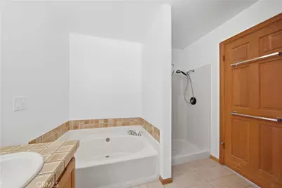 44196 La Cruz Road, Temecula, CA 92590 - Photo 23