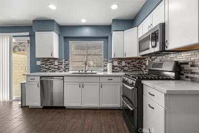 15417 Tobarra Road, Fontana, CA 92337 - Photo 11