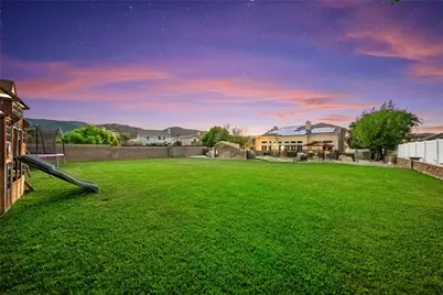 42490 Azure Sky Court, Murrieta, CA 92562 - Photo 17