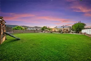 42490 Azure Sky Ct, Murrieta, CA 92562 - Photo 17